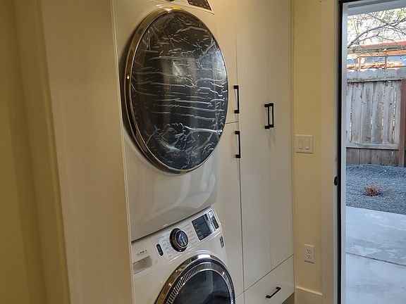Washer/Dryer