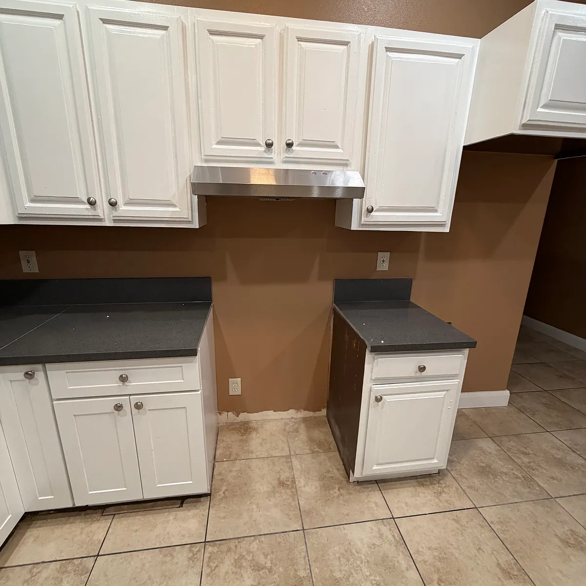 Building Photo - 1759 Firestone Blvd #1