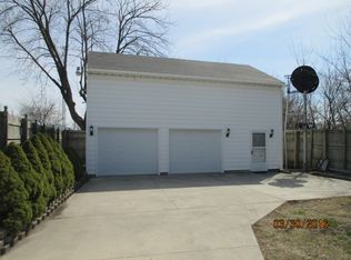 1148 N Main St, Lima, OH 45801