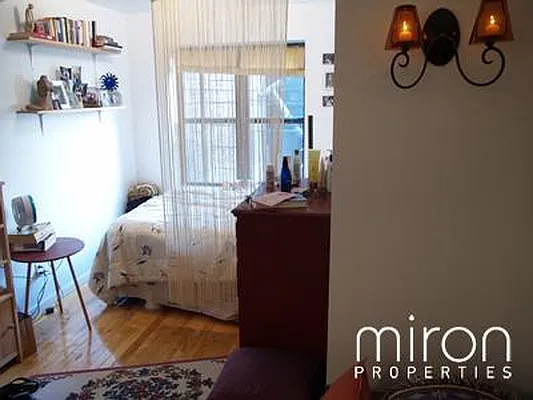 Rented by Miron Properties | media 6