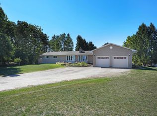 5758 Third Line Rd N, Ottawa, ON K0A 2T0