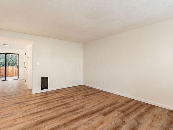 5th image of 7899 Tuxford Ct #1C