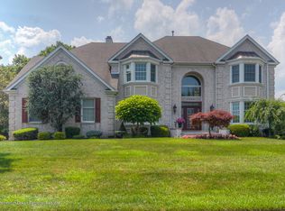 2354 Apple Ridge Cir, Wall Township, NJ 08736