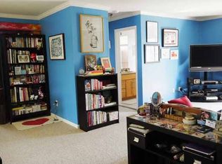 1980 Axtell Dr APT 7, Troy, MI 48084