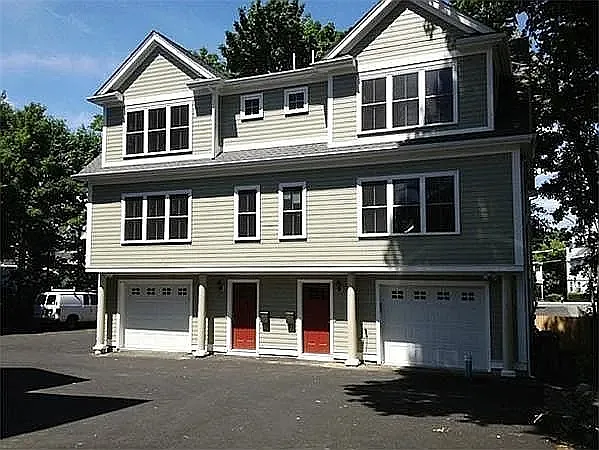 11 Sparhawk St #2 — Photo 26