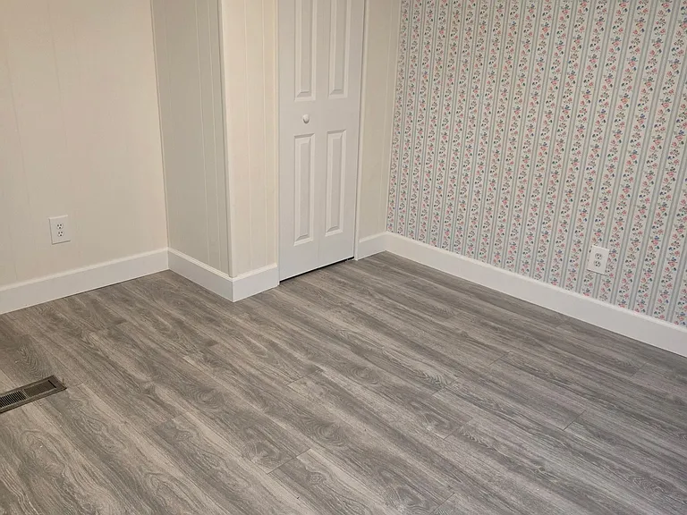 100 Hoover Ln — Photo 11