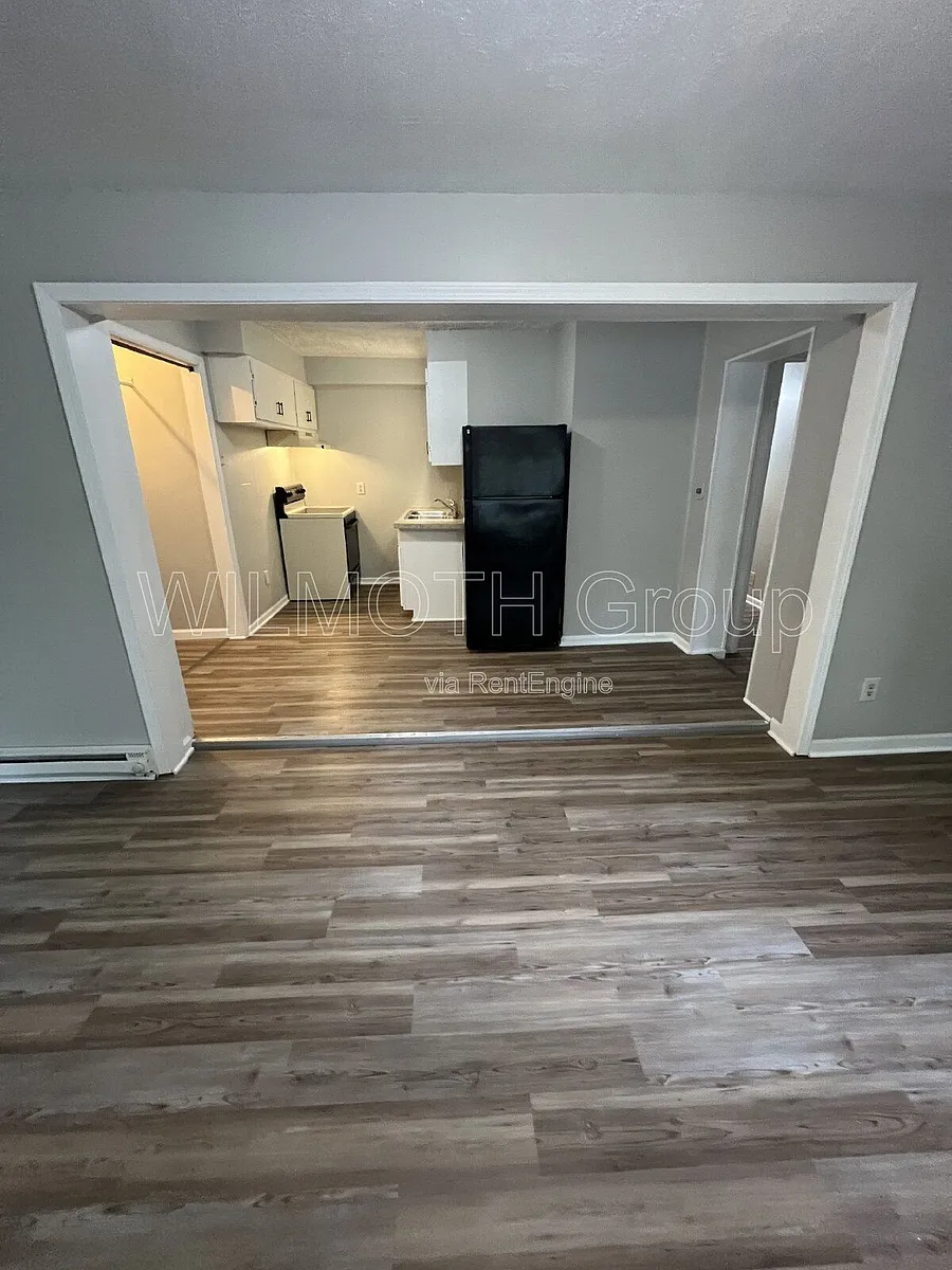 Building Photo - 210 Whitlock Ave #A