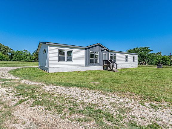 2nd image of 901 Rs County Rd #1155