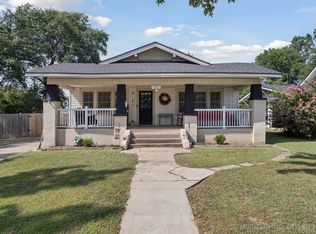 1327 E 10th St, Okmulgee, OK 74447