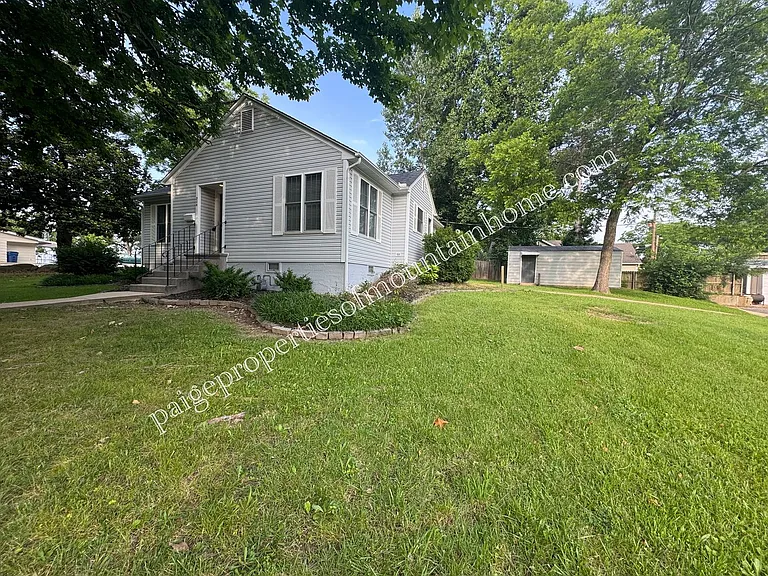 204 South St — Photo 4