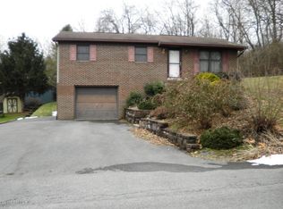 5 Newky Rd, New Columbia, PA 17856