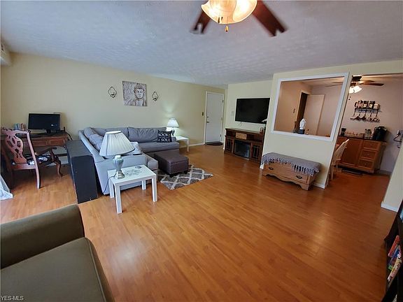 3rd image of 9741 Sunrise Blvd Unit M18