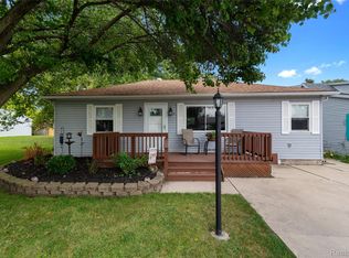 3119 Lakeview St, Monroe, MI 48162