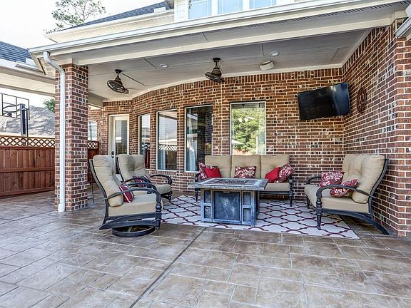 2nd image of 14310 Windy Crossing Ln