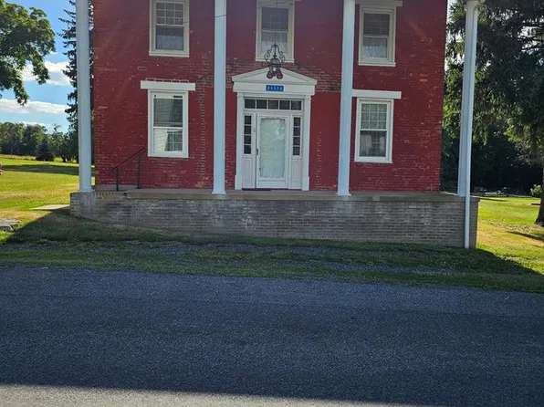 21172 Broad St, Broad Top, PA 16621