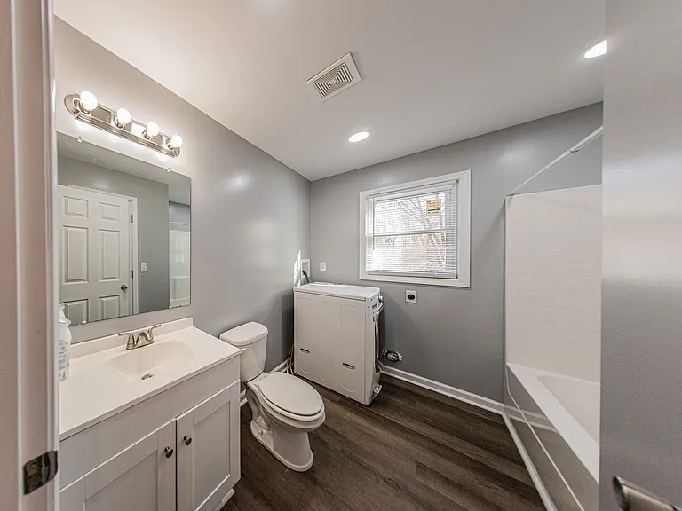 120 Lake Dr #3 — Photo 21
