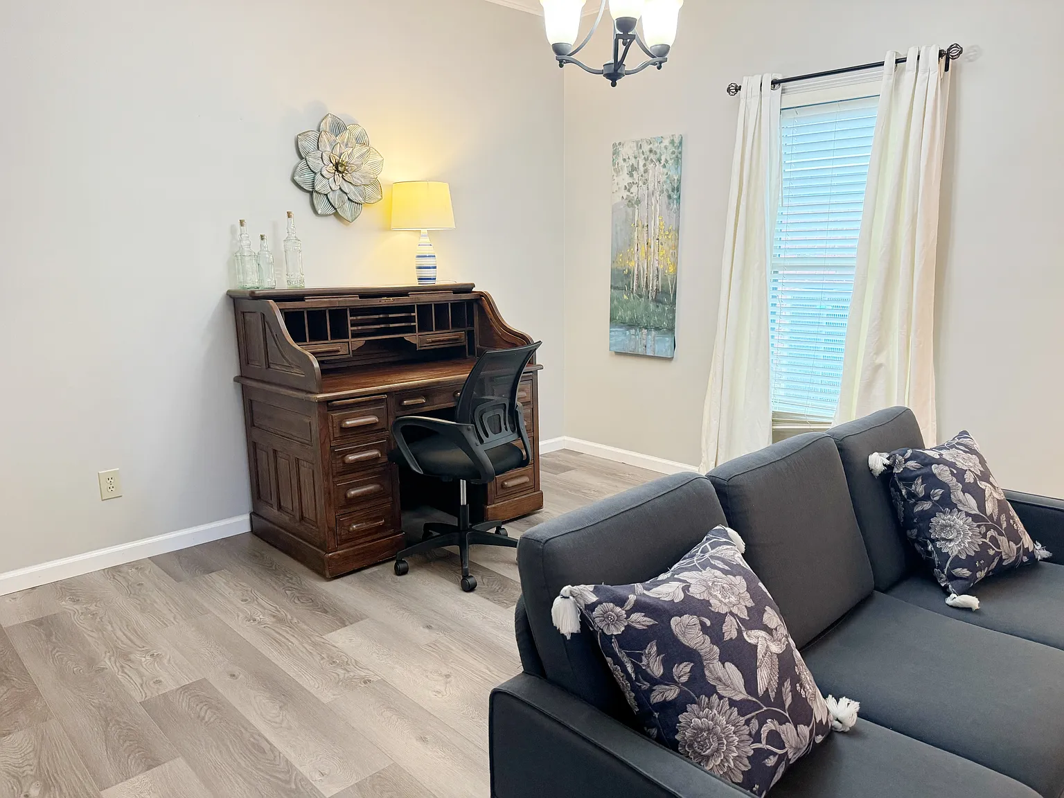 3 bed, 1500 sqft, $4,250 — Photo 3