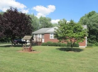 267 Applegarth Rd, Monroe Township, NJ 08831