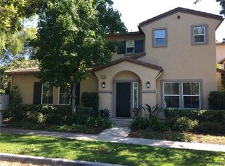 8 Chinaberry, Irvine, CA 92618