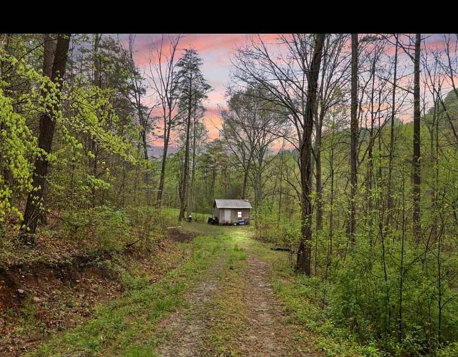 1st image of 999 Long Branch Rd