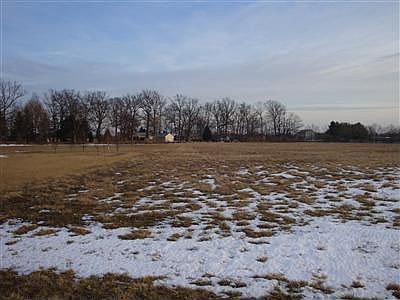 4th image of 5062 Maude Ct