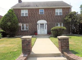 2823 W 10th St, Chester, PA 19013