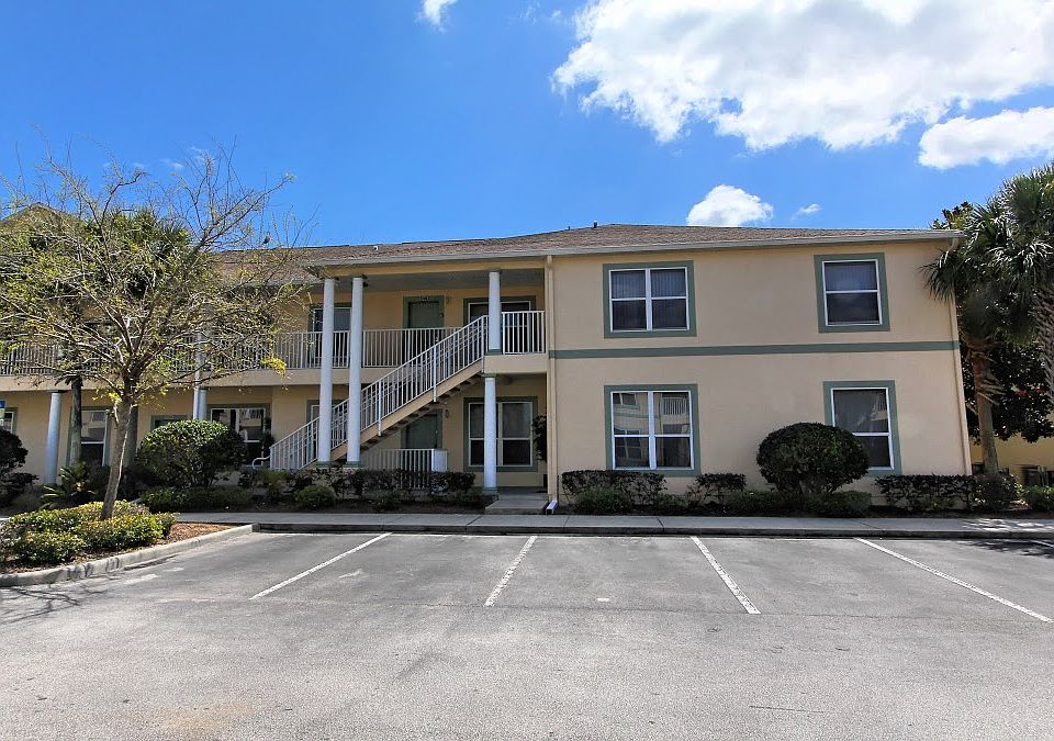 1st image of 3135 Sun Lake Ct APT B