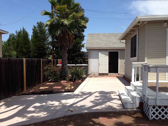 Large back yard with deck