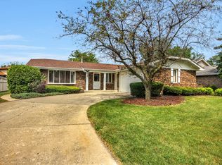 603 Chestnut Ln, Beecher, IL 60401