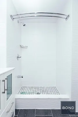 Rented by Bond New York | media 34