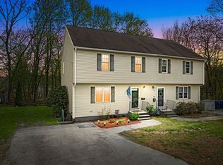 39 C St UNIT 39, Whitinsville, MA 01588