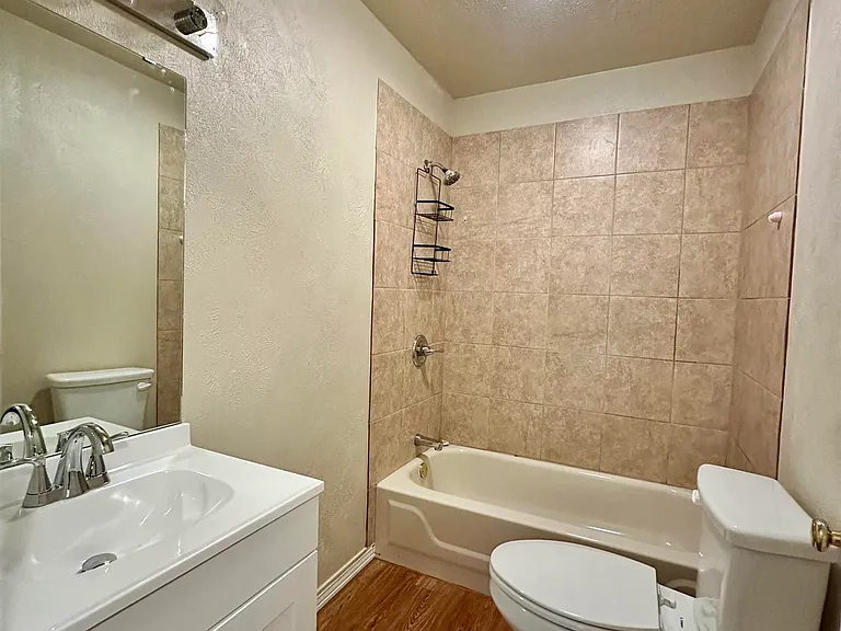 2211 Fillmore St — Photo 14