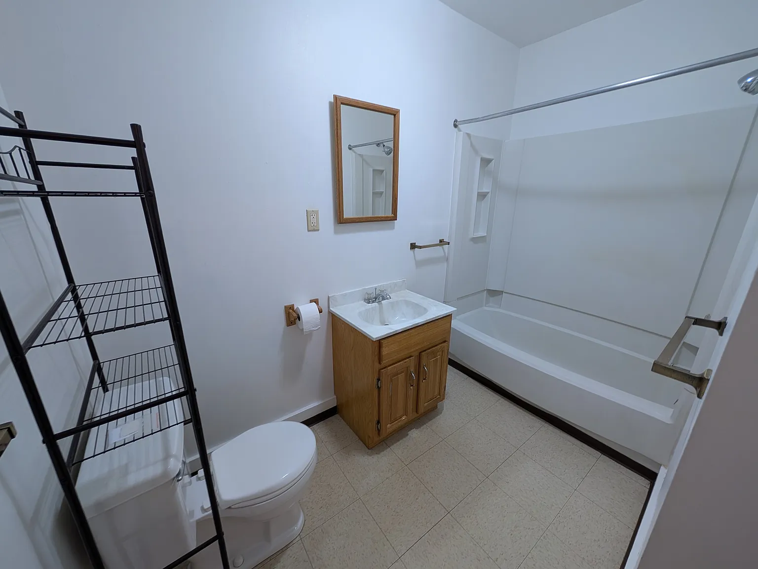 1 bed, 500 sqft, $870 — Photo 4