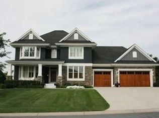 10707 Sonoma Rdg, Eden Prairie, MN 55347