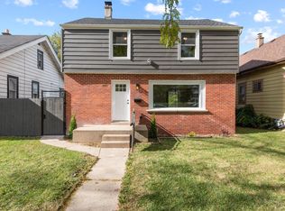 4571 N 39th St, Milwaukee, WI 53209