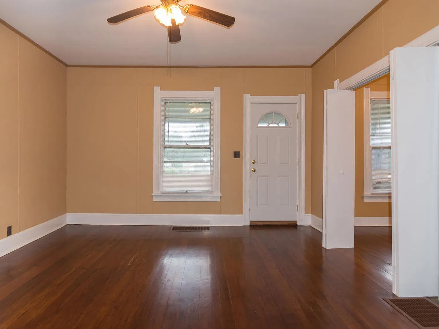 821 Anna Lee Lane — Photo 3