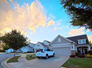 5644 Tisbury Ct, Hoschton, GA 30548