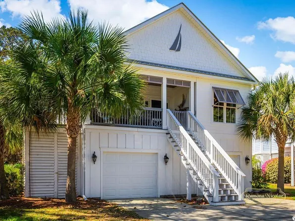 208 Summer Wind Loop, Murrells Inlet, SC 29576