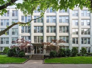 1633 W Thome Ave APT 204, Chicago, IL 60660