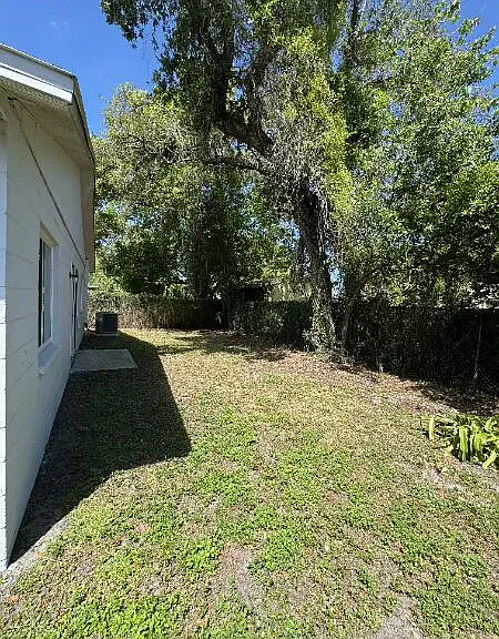 4020 E Louisiana Ave — Photo 18