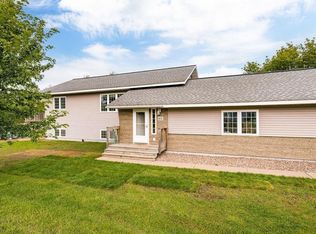 601 N Ugstad Rd, Proctor, MN 55810