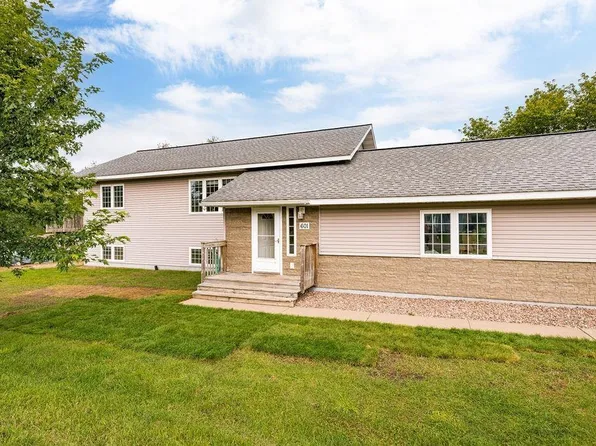 601 N Ugstad Rd, Proctor, MN 55810