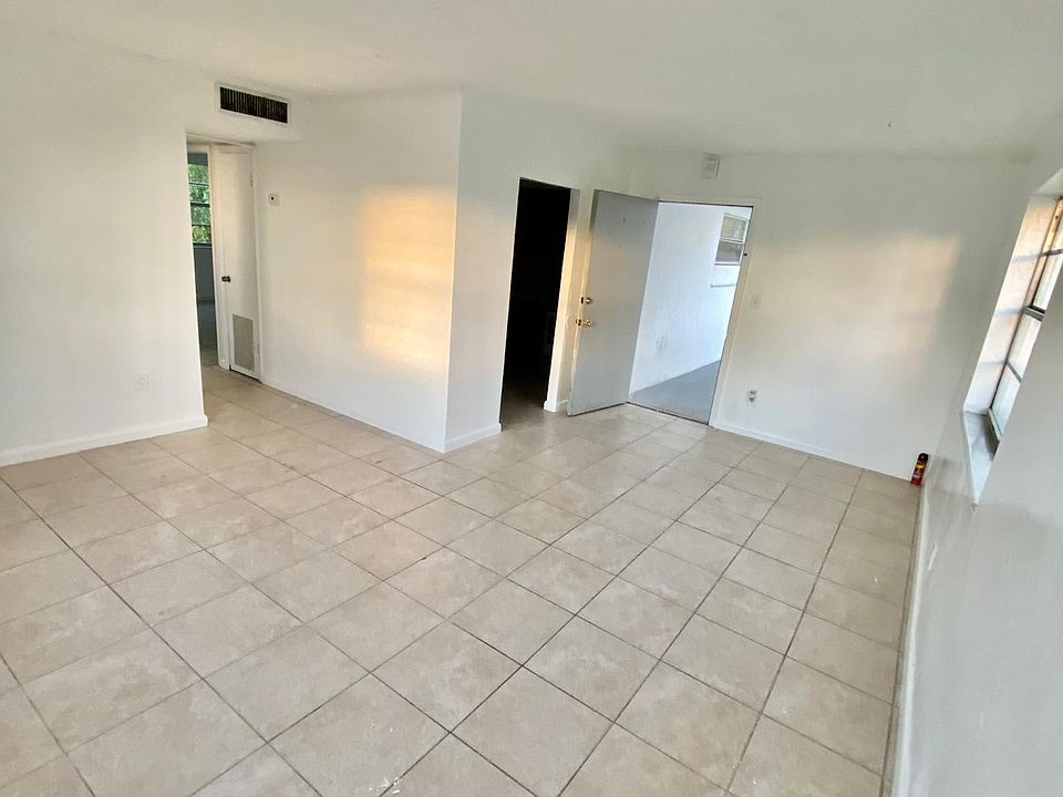 1st image of 8455 NE Miami Ct #18