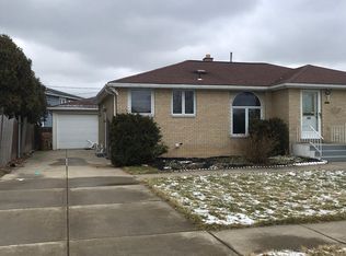 36 Santin Dr, Cheektowaga, NY