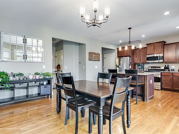 5th image of 10614 Shilling Rd