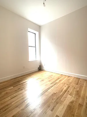 Rented by Corcoran | media 23