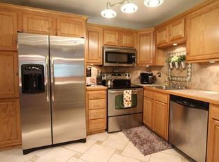 1241 Lawrence St APT 104, Lowell, MA 01852