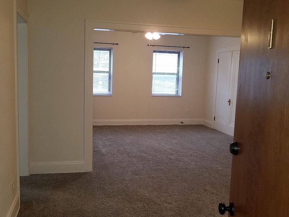 1st image of 16612 Madison Ave APT 1