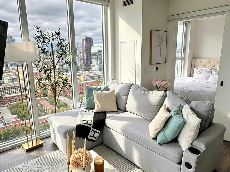 15 Lower Jarvis St #2510 — Photo 3