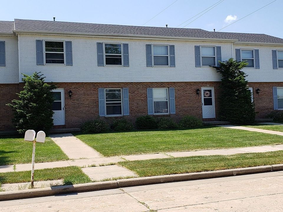 1st image of 801-807 Portside Ct